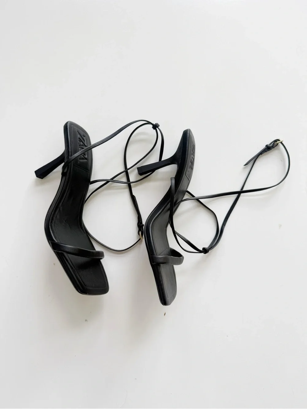 Zara Square Toe Black Leather Strappy Heeled Sandals size 38 (7.5) - Picture 3 of 6